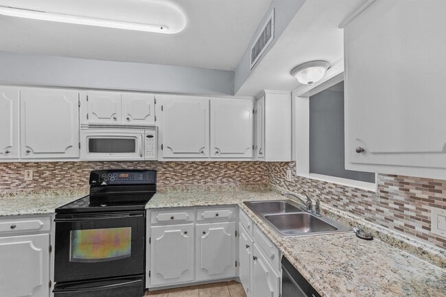 property at 5237 Arboles Dr