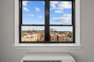 121 34th St in Union City, NJ - Foto de edificio - Building Photo