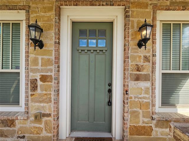 1117 Water St in Carrollton, TX - Building Photo - Building Photo