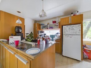 915 Keith Ln in Austin, TX - Building Photo - Building Photo