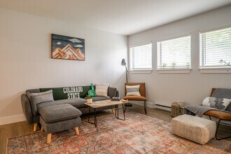 Junction Apartments in Fort Collins, CO - Building Photo - Interior Photo
