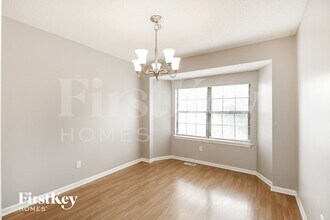 11536 N Woodland Ave in Kansas City, MO - Building Photo - Building Photo