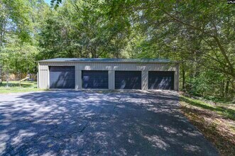 457 Amicks Ferry Rd in Chapin, SC - Building Photo - Building Photo