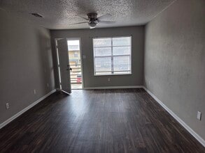 WestRidge Apartments in Corsicana, TX - Building Photo - Building Photo