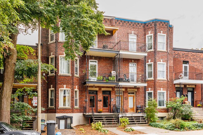2230 Belgrave Av in Montréal, QC - Building Photo - Building Photo