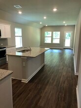 8380 Fairlane Dr in Denham Springs, LA - Building Photo - Building Photo