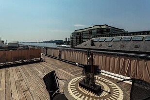 42 8th St in Boston, MA - Building Photo