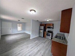 2283 SW 16th Ct in Miami, FL - Building Photo - Building Photo