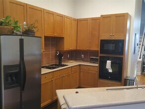 3012 Brazos St in Houston, TX - Building Photo - Building Photo