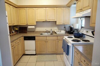 1317 Edwards Rd in Cincinnati, OH - Building Photo - Building Photo
