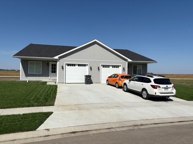 property at 231 W Lester St