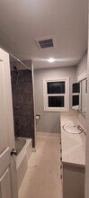 1717 D St in Lynden, WA - Building Photo - Building Photo