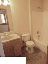 16887 91st Ave N in Osseo, MN - Building Photo - Building Photo