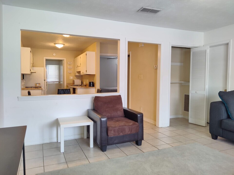 755 Burcale Rd, Unit F1 in Myrtle Beach, SC - Building Photo