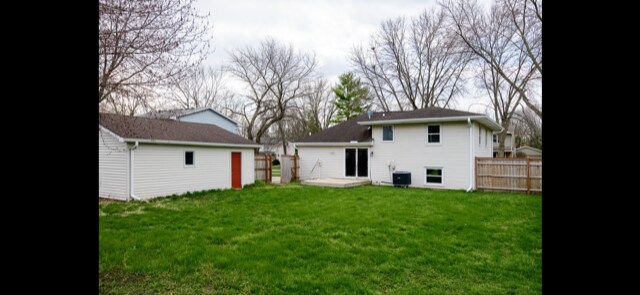 1309 Lyndale Dr in Polk City, IA - Building Photo - Building Photo