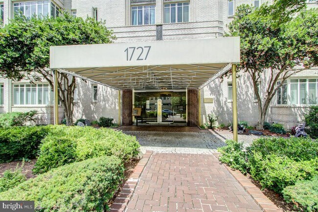 1727 Massachusetts Ave NW in Washington, DC - Building Photo - Building Photo