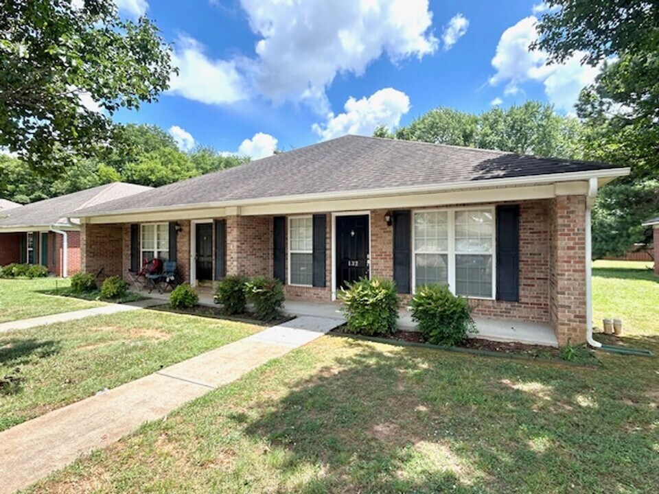 132 Railroad Ridge Rd in Madison, AL - Building Photo