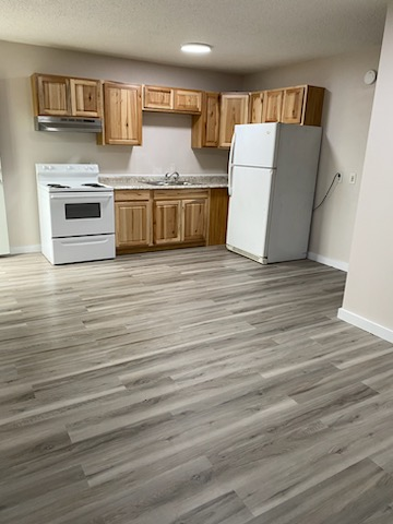 6908 MacCorkle Ave-Unit -A in St. Albans, WV - Building Photo