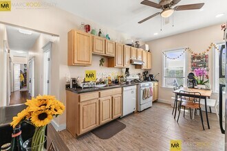 175 River St in Cambridge, MA - Foto de edificio - Building Photo