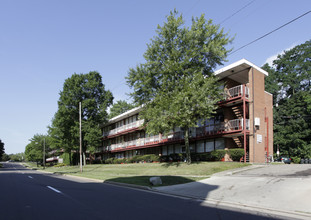 Riverview Apartments in Kent, OH - Building Photo - Building Photo