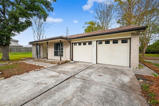 4123 Wyanngate Dr in Spring, TX - Building Photo - Building Photo