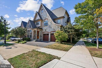 448 Salk Cir in Gaithersburg, MD - Building Photo - Building Photo