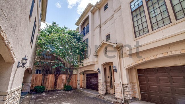 property at 1216 Rosedale St