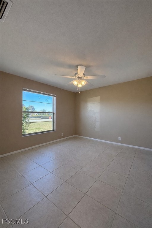 107 SE 2nd Ave in Cape Coral, FL - Foto de edificio - Building Photo