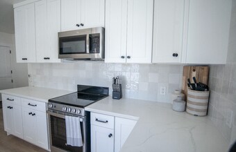 1724 S Horne St in Oceanside, CA - Building Photo - Building Photo