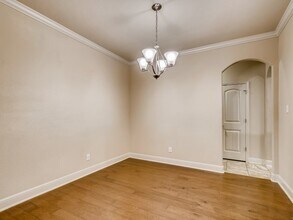 12619 Quarter J in San Antonio, TX - Building Photo - Building Photo