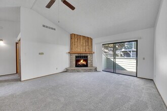 4154 S Richfield Way in Aurora, CO - Building Photo - Building Photo