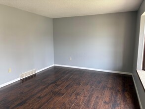 7592 Pawling Pl in Columbus, OH - Building Photo - Building Photo