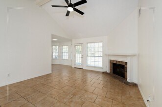 13542 Daniels Dr in Mobile, AL - Building Photo - Building Photo