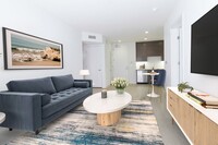 Seventh West Apartments in Santa Monica, CA - Building Photo - Building Photo