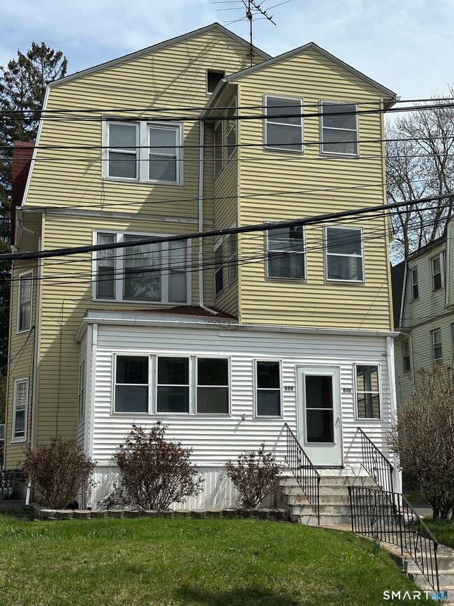 448 Hillside Ave in Hartford, CT - Building Photo - Building Photo