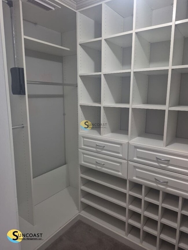 property at 121 Celtic Wedding Dr