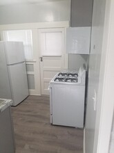 415 N Rose Pl in Long Beach, CA - Building Photo - Building Photo