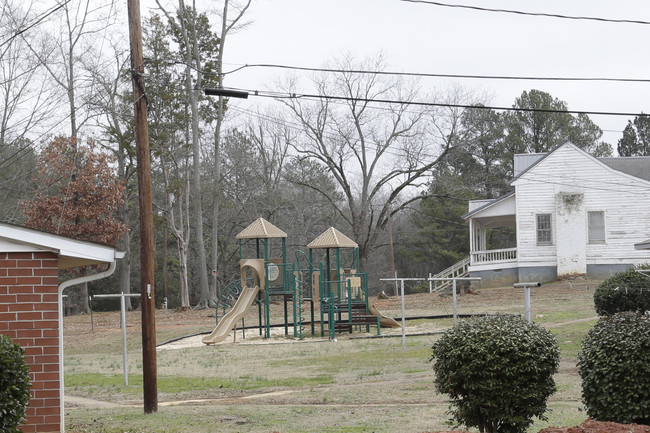 Blake Dairy Road Apartments in Belton, SC - Building Photo - Building Photo