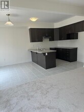 88 Macklin St in Brantford, ON - Building Photo - Building Photo
