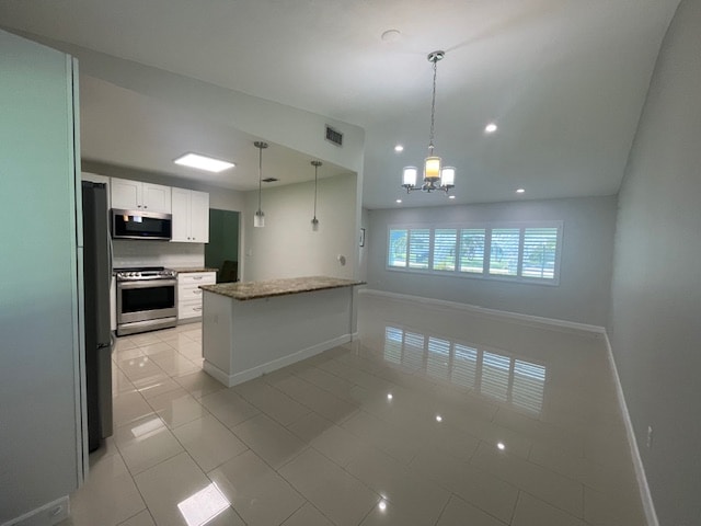 8765 SW 176th St in Palmetto Bay, FL - Building Photo - Building Photo