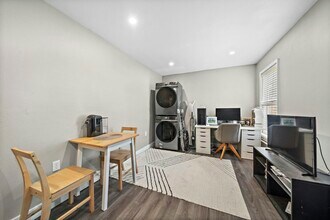 1811 21st St in Galveston, TX - Building Photo - Building Photo