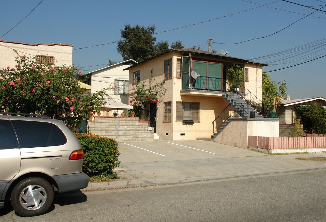 1109 Raleigh St in Glendale, CA - Building Photo