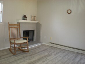 1024 E Swallow Rd, Unit C in Fort Collins, CO - Building Photo - Building Photo