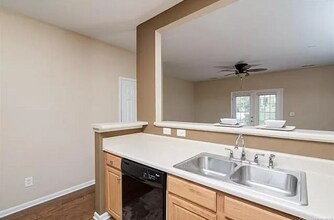14914 Scothurst Ln in Charlotte, NC - Building Photo - Building Photo