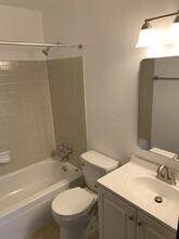 14 S Nome St in Aurora, CO - Building Photo - Building Photo