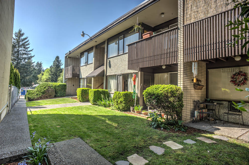 Terrace Apartments in Issaquah, WA - Foto de edificio