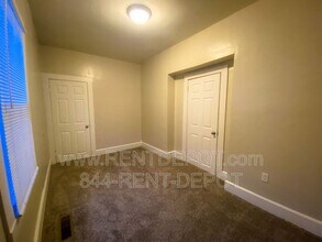 1626 E Division St in Evansville, IN - Building Photo - Building Photo