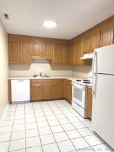 25 Old Turnpike Rd, Unit Building 25 16 in Southington, CT - Building Photo - Building Photo