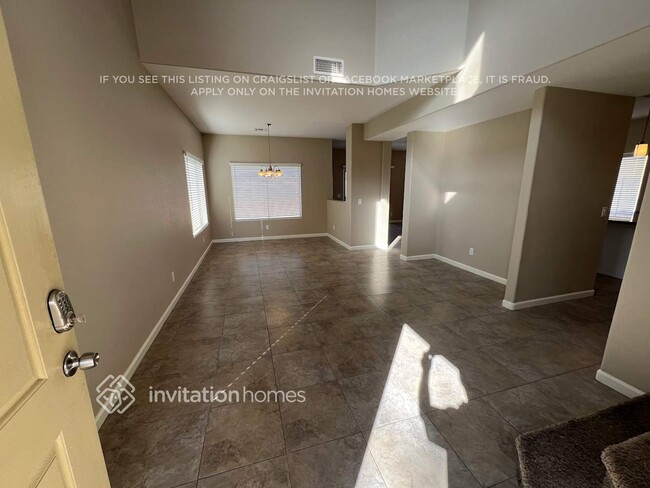 13384 W Evans Dr in Surprise, AZ - Building Photo - Building Photo