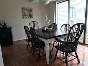 1579 Streamwood Ct in Rochester Hills, MI - Building Photo - Building Photo